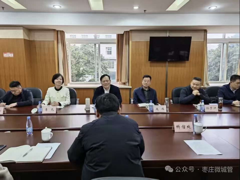 �Ա��Ƚ�ѧ���龫׼����������